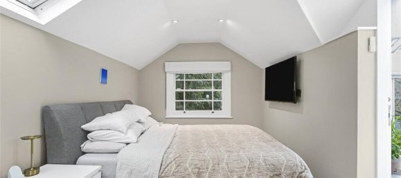 3 bedrooms House in Finchley, United Kingdom No. 6696 32
