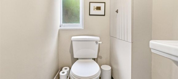 3 bedrooms House in Finchley, United Kingdom No. 6696 42