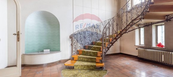 Вилла с 6 спальнями в Ераго кон Ораго, Италия № 361243 7