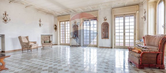 Вилла с 6 спальнями в Ераго кон Ораго, Италия № 361243 16