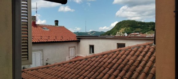 Квартира с 3 комнатами в Рионеро Саннитико, Италия № 164318 3