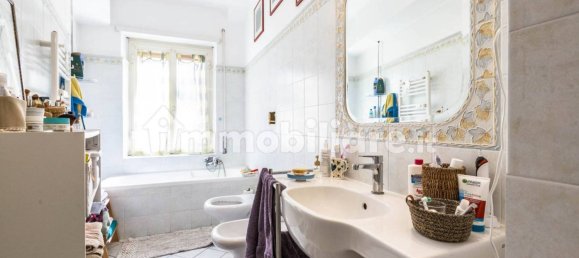2 bedrooms Apartment in Rome, Italy No. 161380 16