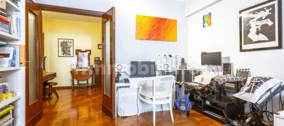 2 bedrooms Apartment in Rome, Italy No. 161380 5