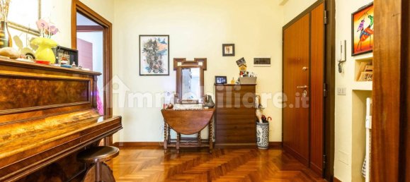 2 bedrooms Apartment in Rome, Italy No. 161380 3