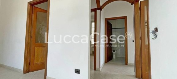 Büro in Seravezza, Italy 150m², Nr. 152971 11