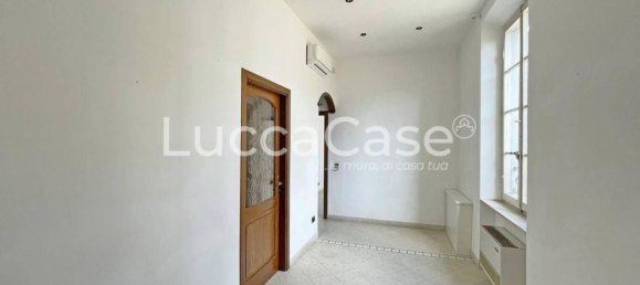 Büro in Seravezza, Italy 150m², Nr. 152971 33