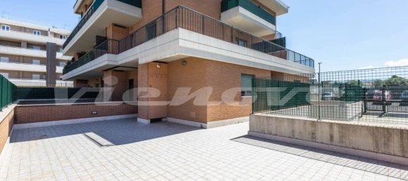 1 bedroom Apartment in Rome, Italy No. 12276 40