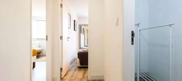 9 bedrooms Apartment in Lisbon, Portugal No. 120237 17