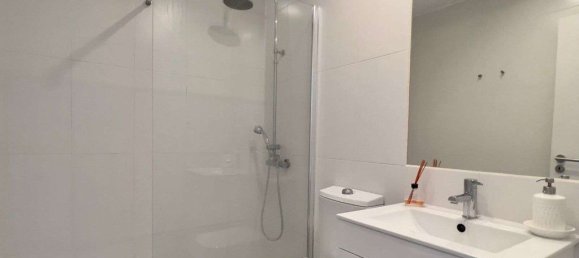 9 bedrooms Apartment in Lisbon, Portugal No. 120237 8