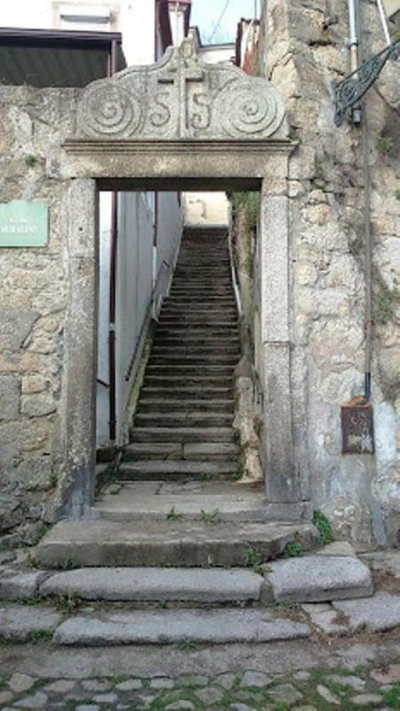 Магазин в Порту, Португалия № 8187