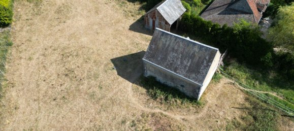  Land in Varennes, France No. 78206 9