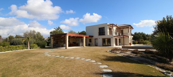 6 bedrooms Villa in Aphrodite Hills, Cyprus No. 21737 5