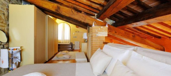 8 rooms House in Trequanda, Italy No. 26239 75