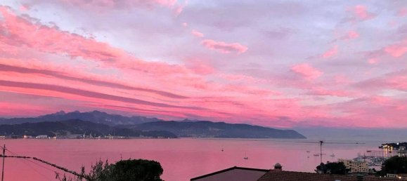 4 rooms Penthouse in La Spezia, Italy No. 72016 19