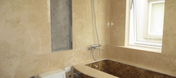 Вилла с 4 спальнями в Лонгбьен, Вьетнам № 3695 15