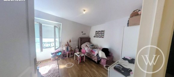 Apartamento T2 em Saint-Fargeau-Ponthierry, France N.º 327926 5