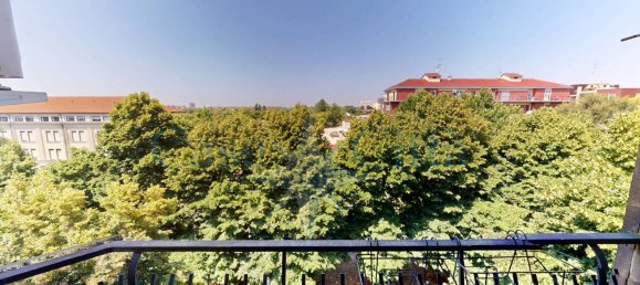 1 chambre Appartement à Milan, Italy No. 348872 2