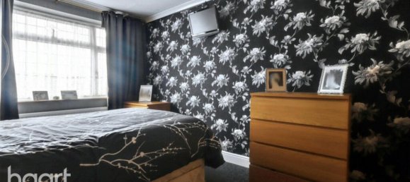 3 bedrooms House in Rainham, United Kingdom No. 4844 9