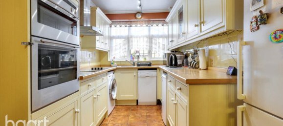 3 bedrooms House in Rainham, United Kingdom No. 4844 21