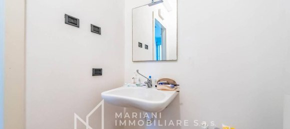 3 rooms Apartment in Legnano, Italy No. 29416 29