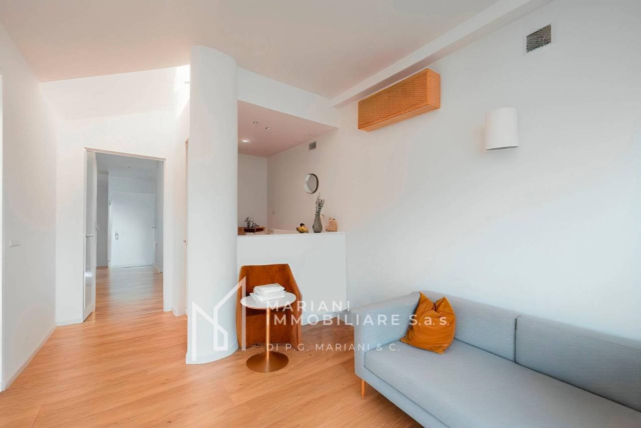 3 rooms Apartment in Legnano, Italy No. 29416