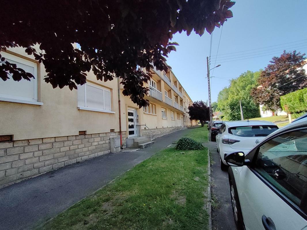 Studio in Pont-Sainte-Maxence, France, Nr. 300554