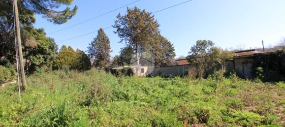 697m² Land in Fara in Sabina, Italy No. 152474 8