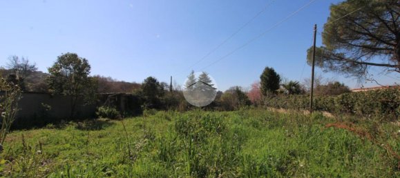 697m² Land in Fara in Sabina, Italy No. 152474 9
