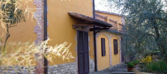 5 bedrooms Villa in Castelnuovo Berardenga, Italy No. 302058 2