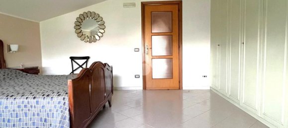 Ático de 4 dormitorios en Acerra, Italy No. 311574 15