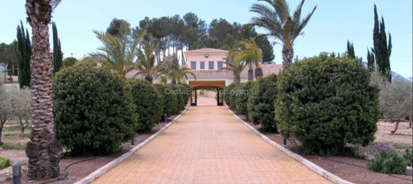 Villa de 6 dormitorios en Penaguila, Spain No. 13541 4