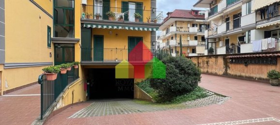 Duplex de 5 divisões em Giugliano in Campania, Italy N.º 209339 2