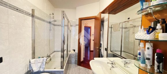 Villa T4 em Peschiera Borromeo, Italy N.º 59343 9