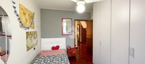 Villa T4 em Peschiera Borromeo, Italy N.º 59343 10