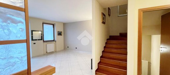 Villa T4 em Peschiera Borromeo, Italy N.º 59343 6