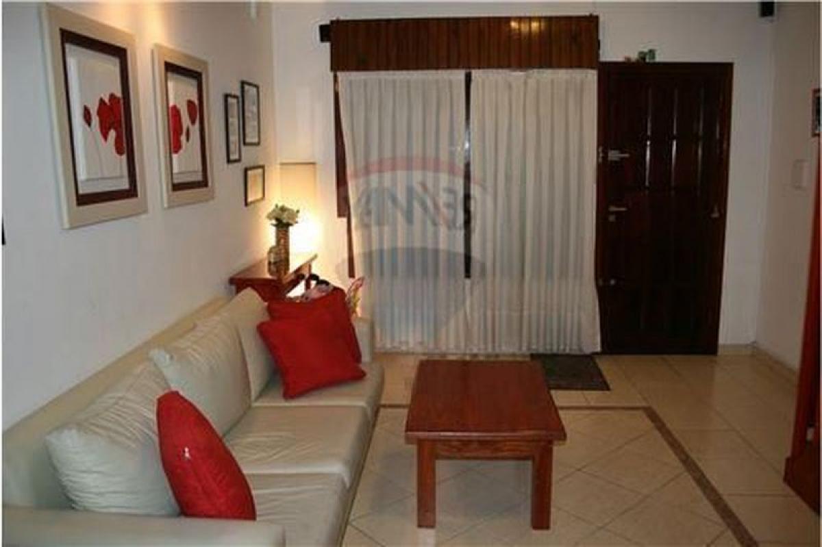 2 bedrooms House in Merlo, Argentina No. 12435