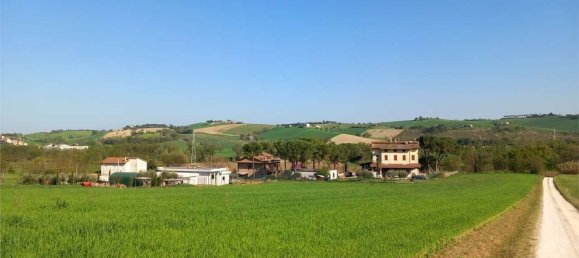 Terreno en Osimo, Italy 1300 m² No. 122224 3