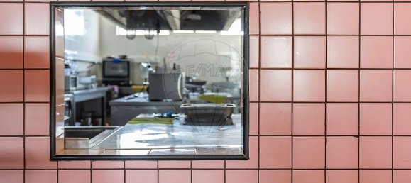 Gewerbliche Immobilie in Costa da Caparica, Portugal 560m², Nr. 321718 36