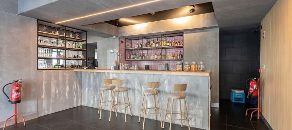 Gewerbliche Immobilie in Costa da Caparica, Portugal 560m², Nr. 321718 12