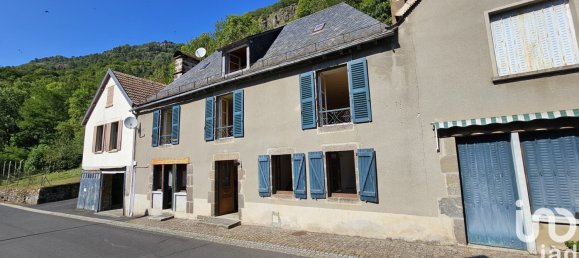 6 bedrooms House in Saint-Vincent-de-Salers, France No. 201419 2