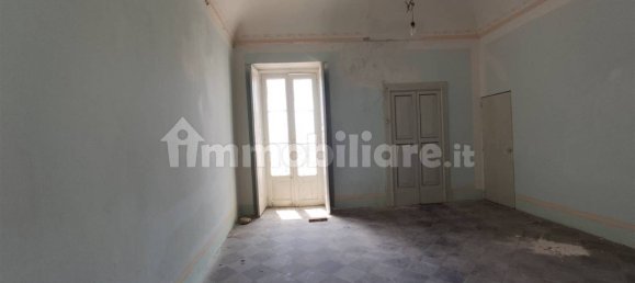 Здание с 5 комнатами в Катиньяно, Италия № 161816 34