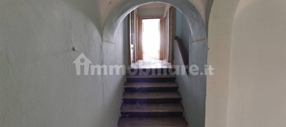 Здание с 5 комнатами в Катиньяно, Италия № 161816 7