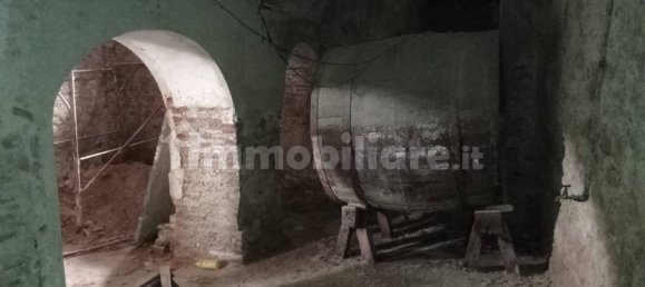 Здание с 5 комнатами в Катиньяно, Италия № 161816 17