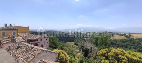 Здание с 5 комнатами в Катиньяно, Италия № 161816 26