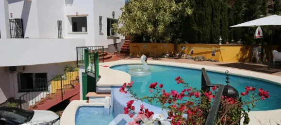 3 bedrooms Villa in Malaga, Spain No. 58824 2