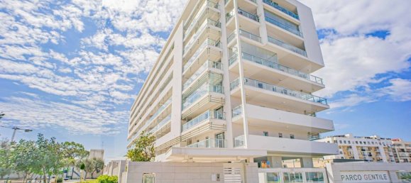 2 Schlafzimmer Wohnung in Bari, Italy, Nr. 29841 13