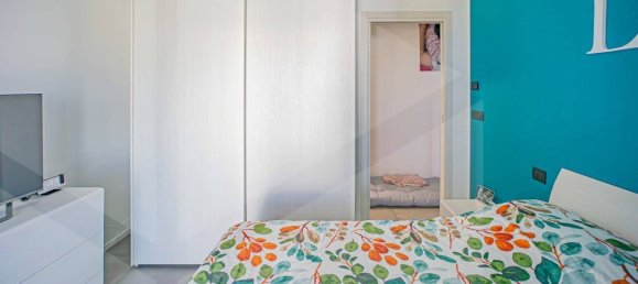 2 Schlafzimmer Wohnung in Bari, Italy, Nr. 29841 28