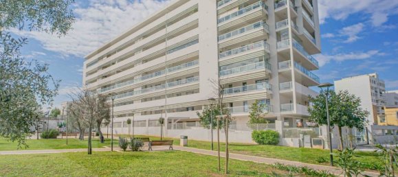 2 Schlafzimmer Wohnung in Bari, Italy, Nr. 29841 12