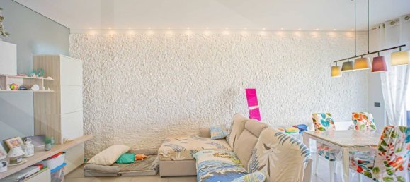 2 Schlafzimmer Wohnung in Bari, Italy, Nr. 29841 17