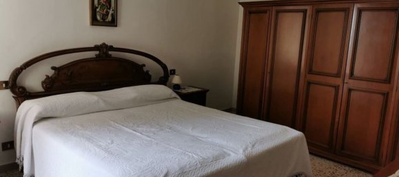 3 rooms House in Sinalunga, Italy No. 141669 10